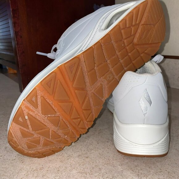 Skechers Street Uno Womens Sneakers White Size 8.5 Air-Cushioned Design Comforta - Picture 9 of 11